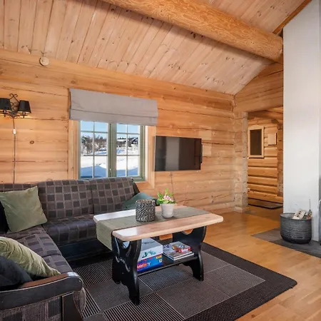 Hytteperle Gala, Vakre Lauvasen, Honhuset