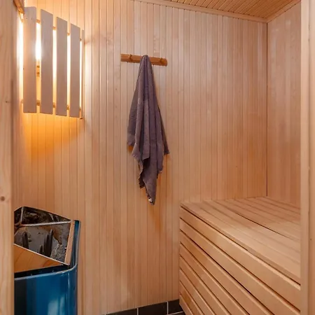 度假居 Hytteperle Gala, Vakre Lauvasen, Honhuset