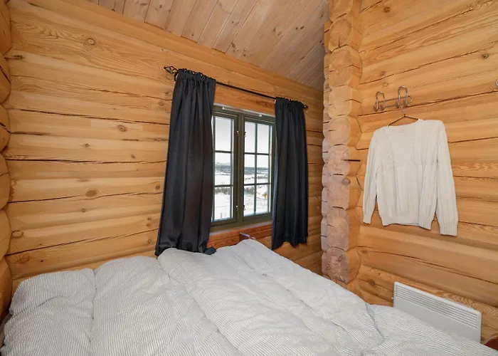 Hytteperle Gala, Vakre Lauvasen, Honhuset *