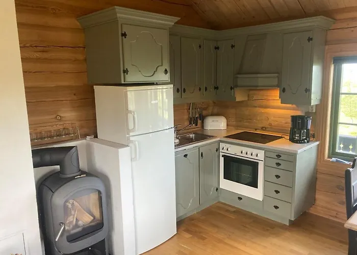 Hytteperle Gala, Vakre Lauvasen, Honhuset *