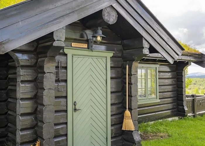 Hytteperle Gala, Vakre Lauvasen, Honhuset *